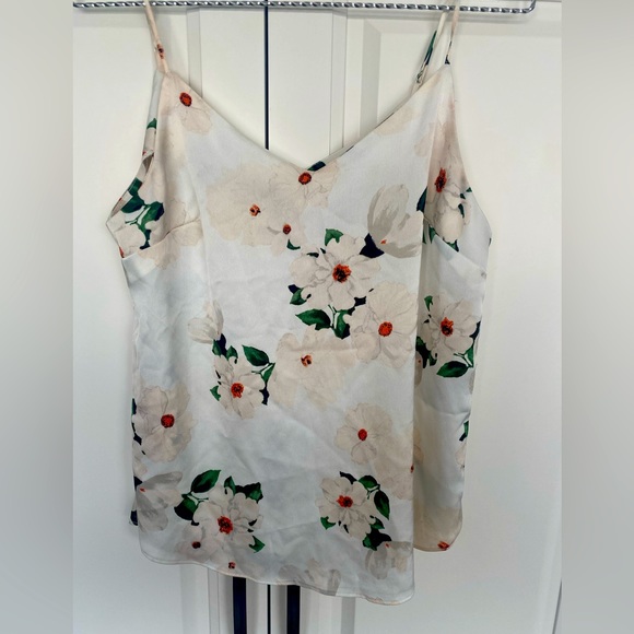 Dynamite floral camisole. Size Small - Picture 4 of 5